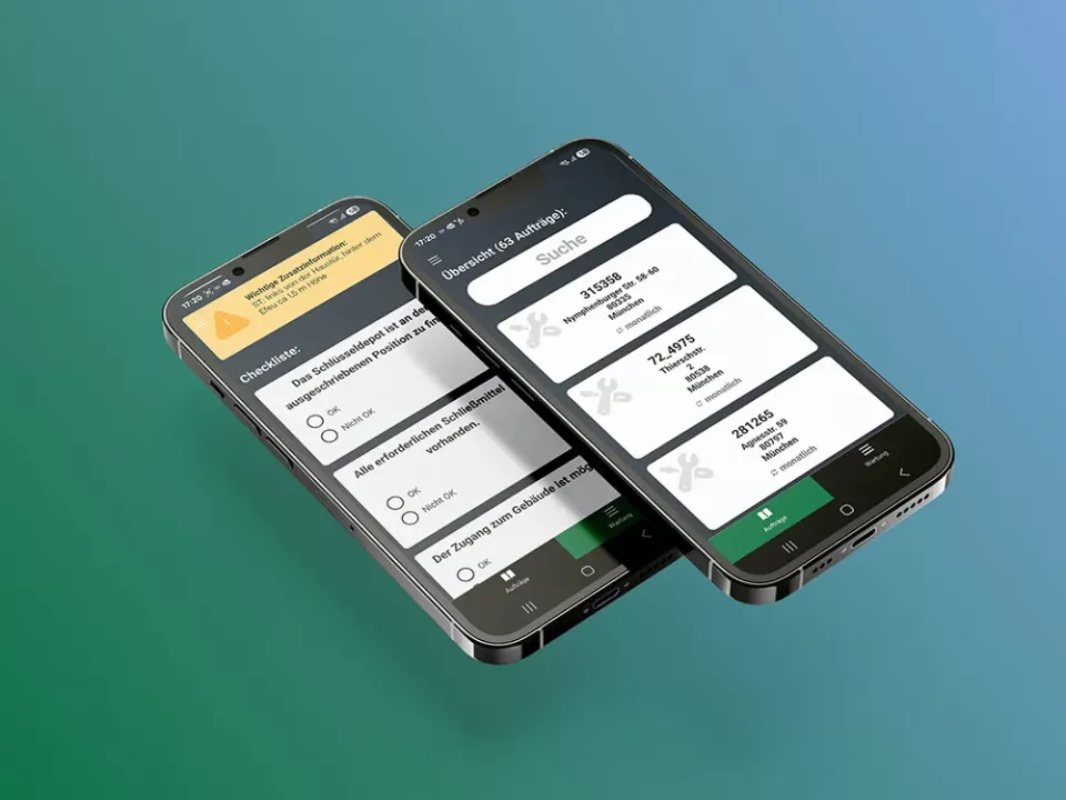 Das Webportal ist auf einem Tablet zu sehen